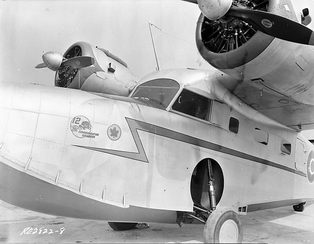 Canadian Warplanes 4 Grumman Goose